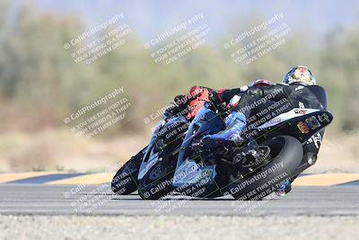 media/Oct-04-2025-CVMA (Sat) [[408bcdd6e4]]/Race 13-Amateur Supersport Open/